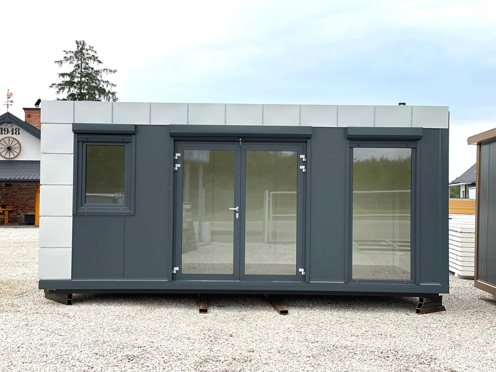 Contenedor de Oficina Modular 6x2,40 m