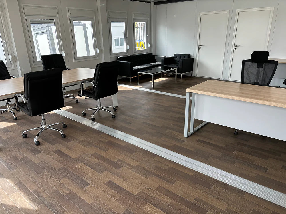 Módulos Oficina Portátil completamente equipado