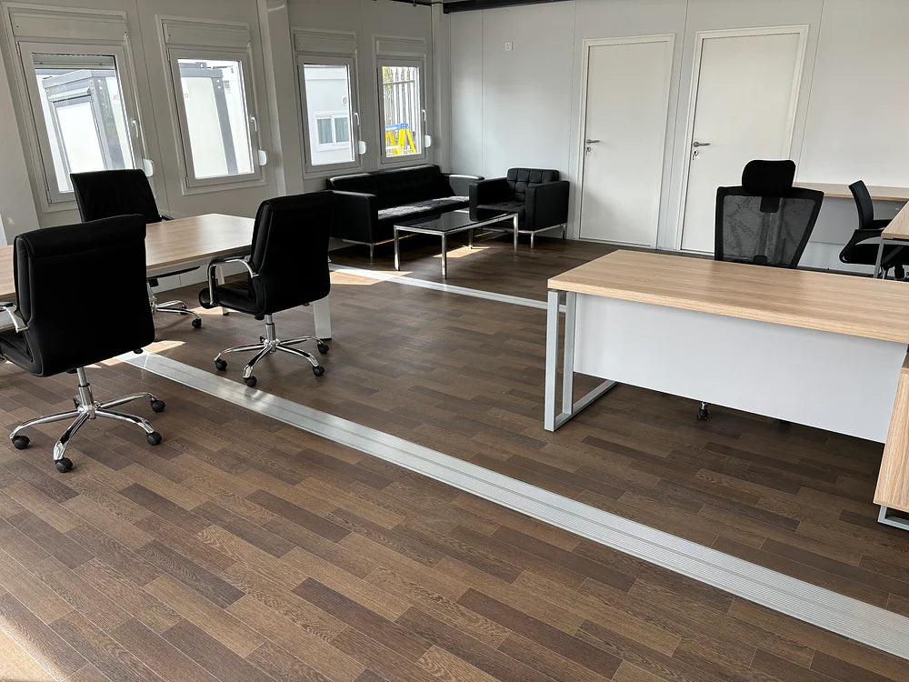 Módulos Oficina Portátil completamente equipado