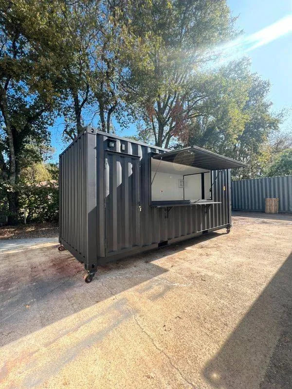 Contenedor Aislado con Trampillas de Servicio